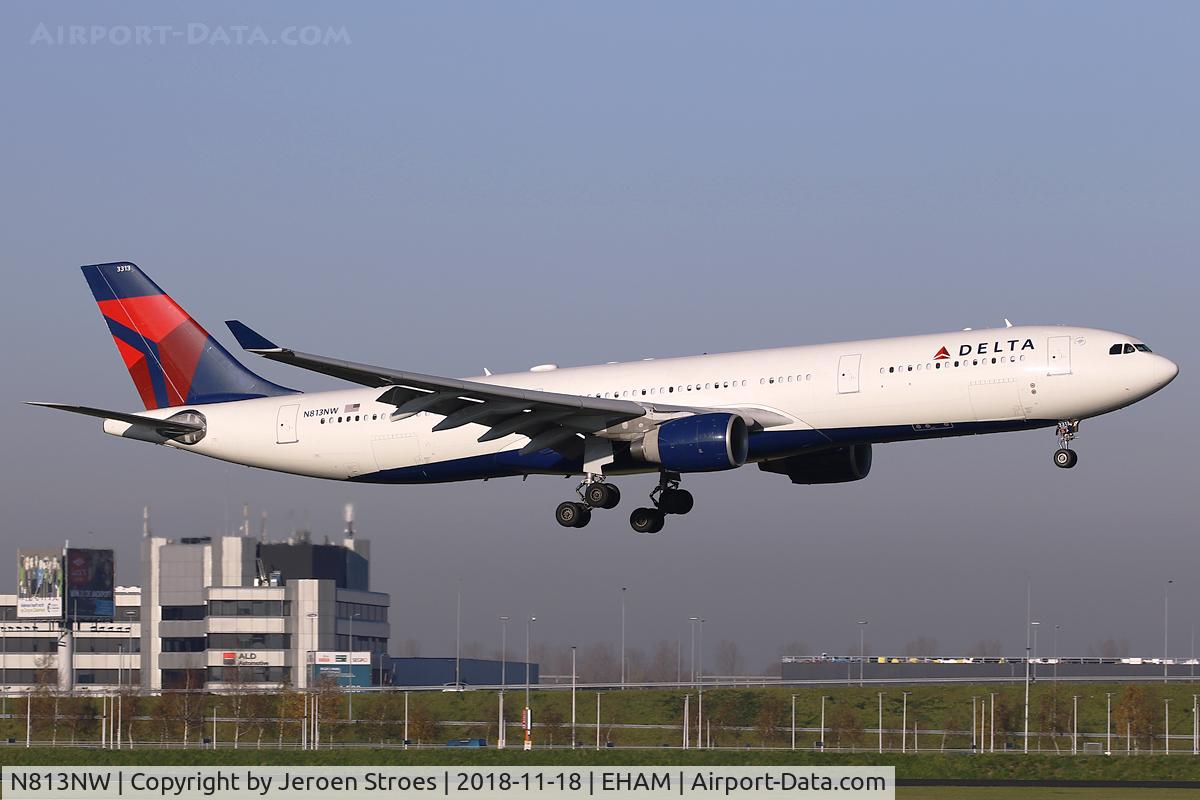 N813NW, 2006 Airbus A33-323X C/N 799, EHAM