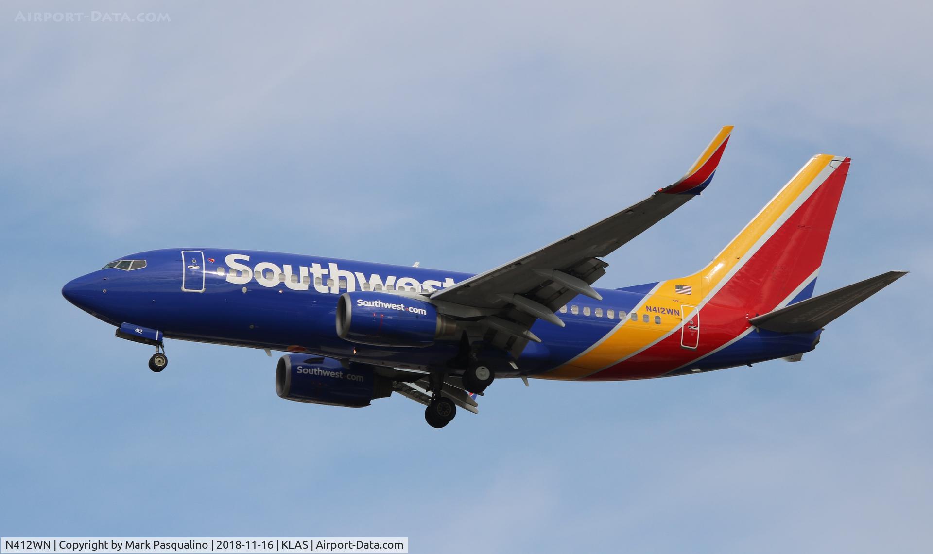 N412WN, 2001 Boeing 737-7H4 C/N 29818, Boeing 737-7H4