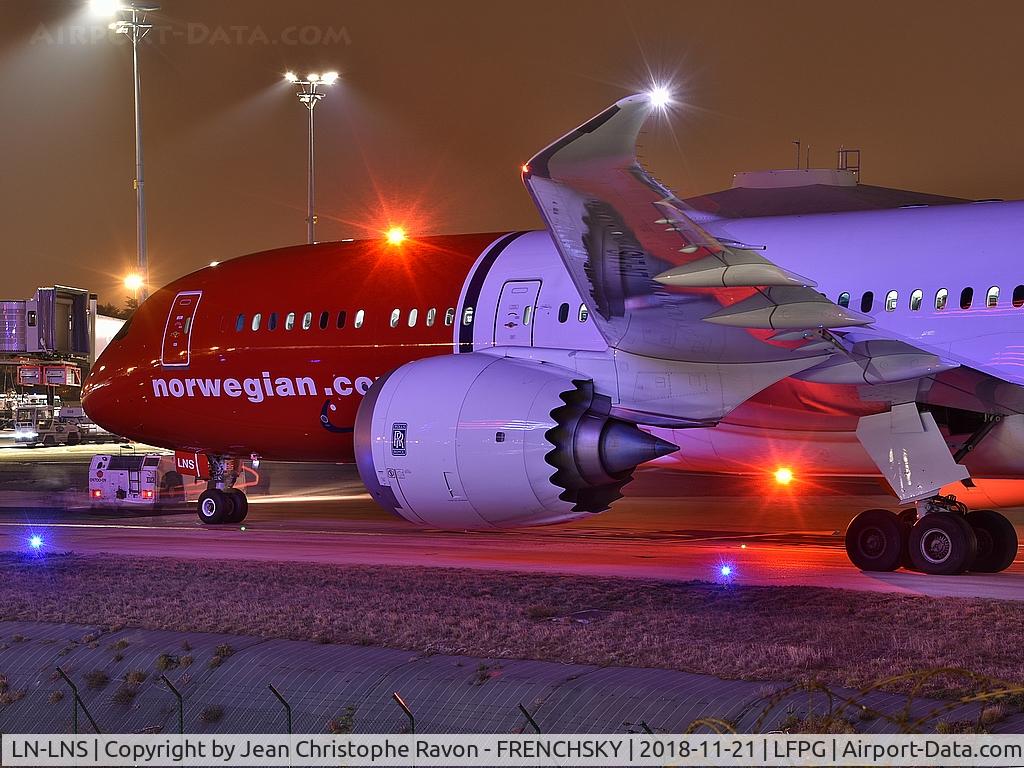 LN-LNS, 2017 Boeing 787-9 Dreamliner C/N 63311, Norwegian Long Haul DY7149 departure to Boston (BOS) at CDG Terminal 1