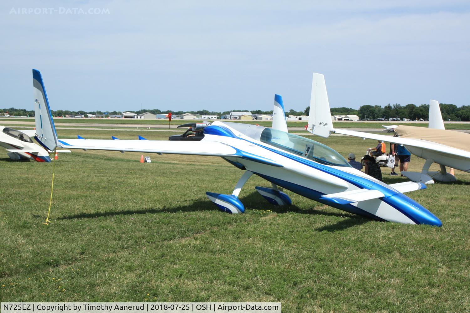 N725EZ, 1981 Rutan VariEze C/N 725, 1981 Rutan VariEze, c/n: 725.  Updated canoe rear cowling