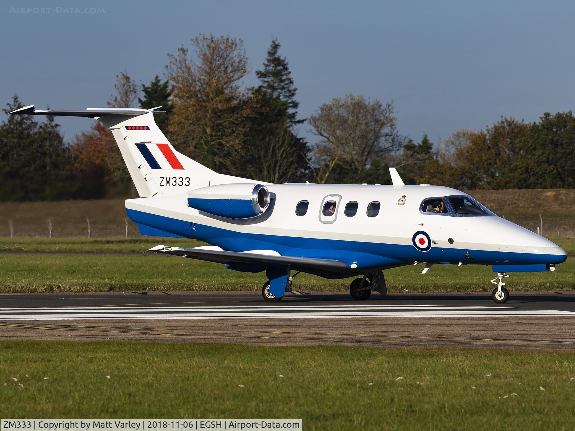 ZM333, 2016 Embraer EMB-500 Phenom (100) T.1 C/N 50000375, Departing