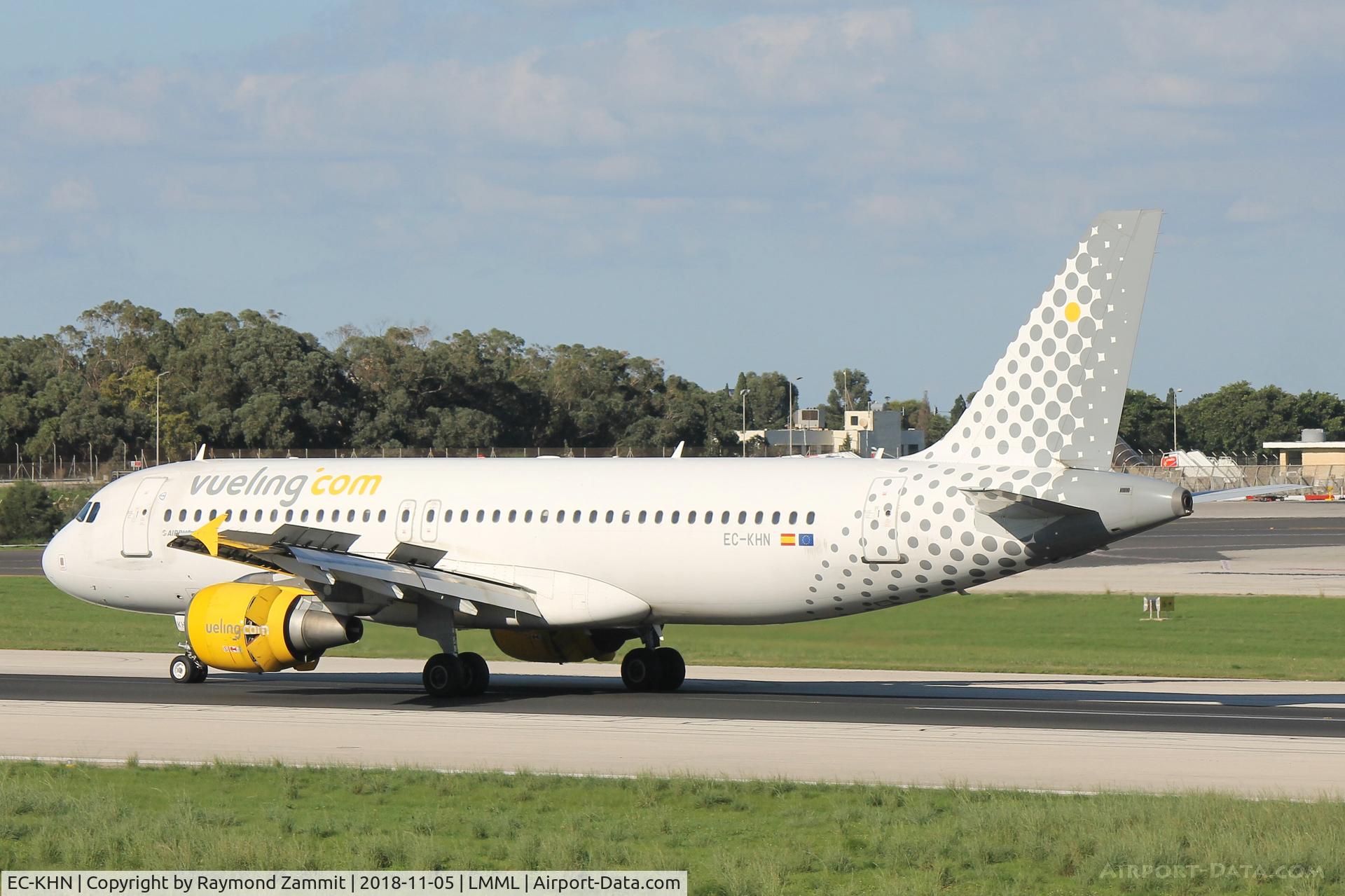 EC-KHN, 2007 Airbus A320-216 C/N 3203, A320 EC-KHN Vueling