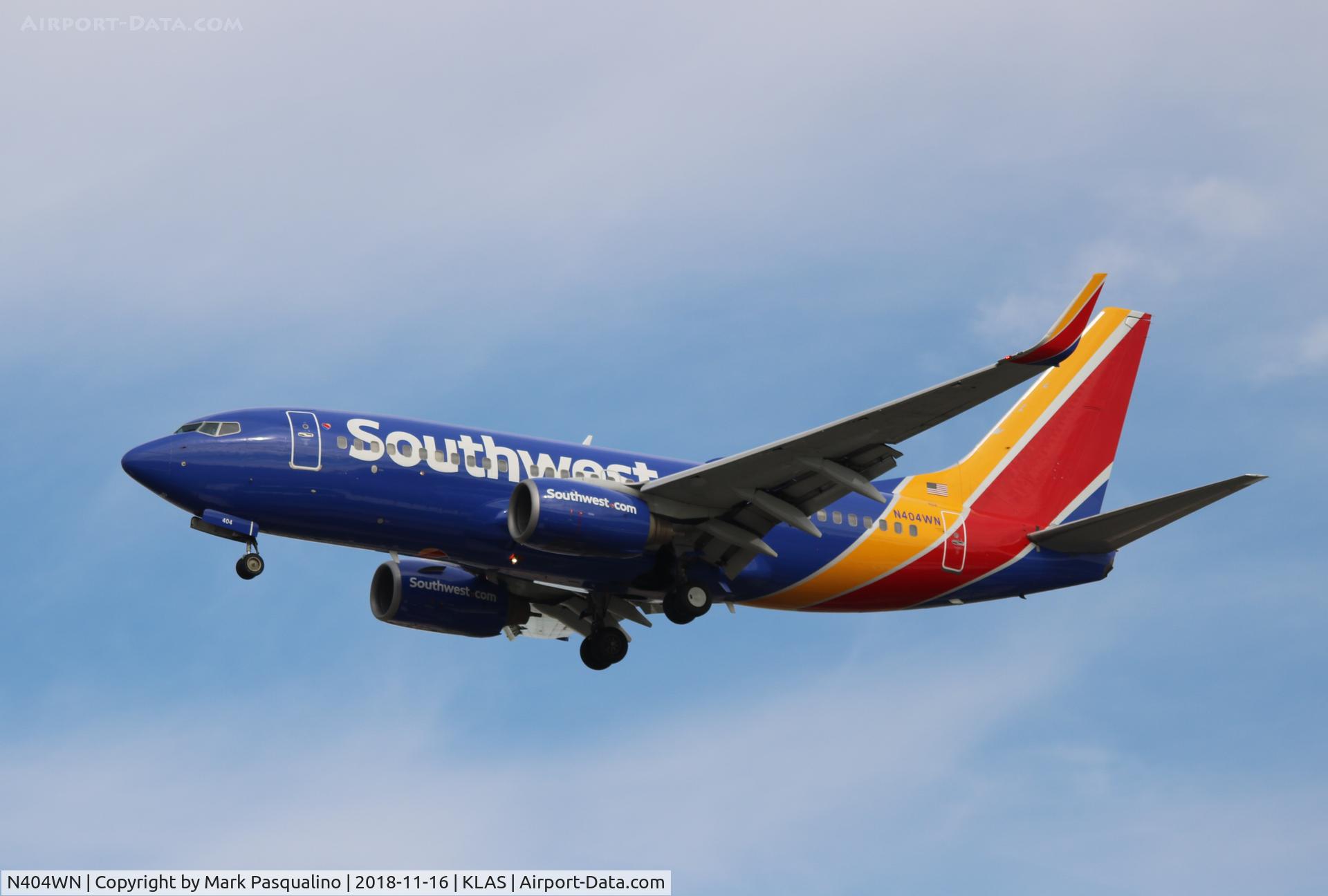 N404WN, 2001 Boeing 737-7H4 C/N 27892, Boeing 737-7H4