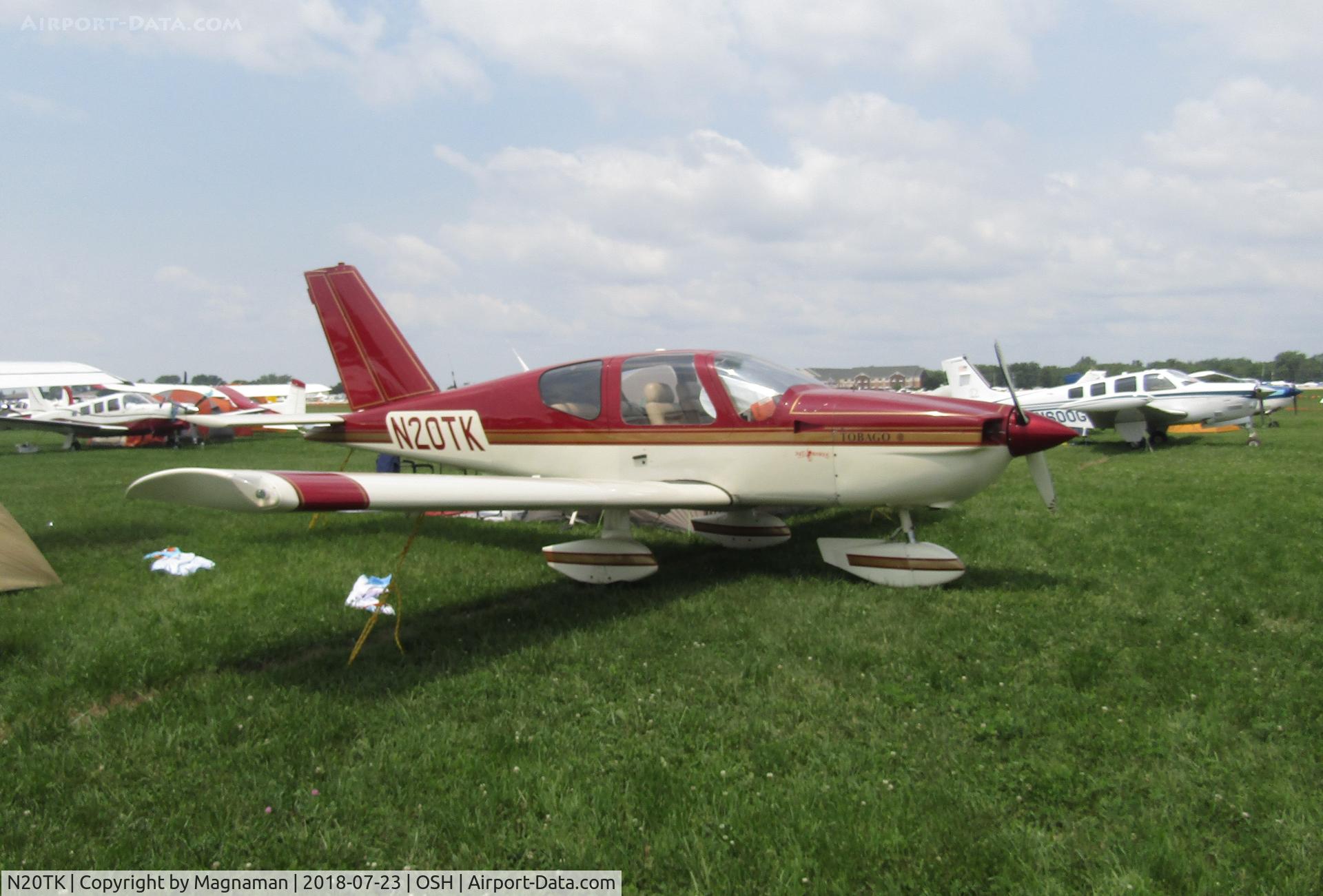 N20TK, 1987 Socata TB-10 Tobago C/N 748, should have been a TB-20 with that reggie