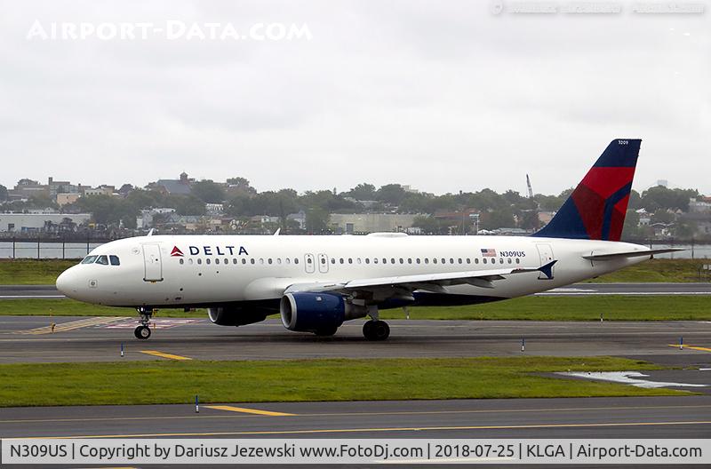 N309US, 1990 Airbus A320-211 C/N 118, Airbus A320-211 - Delta Air Lines  C/N 118, N309US