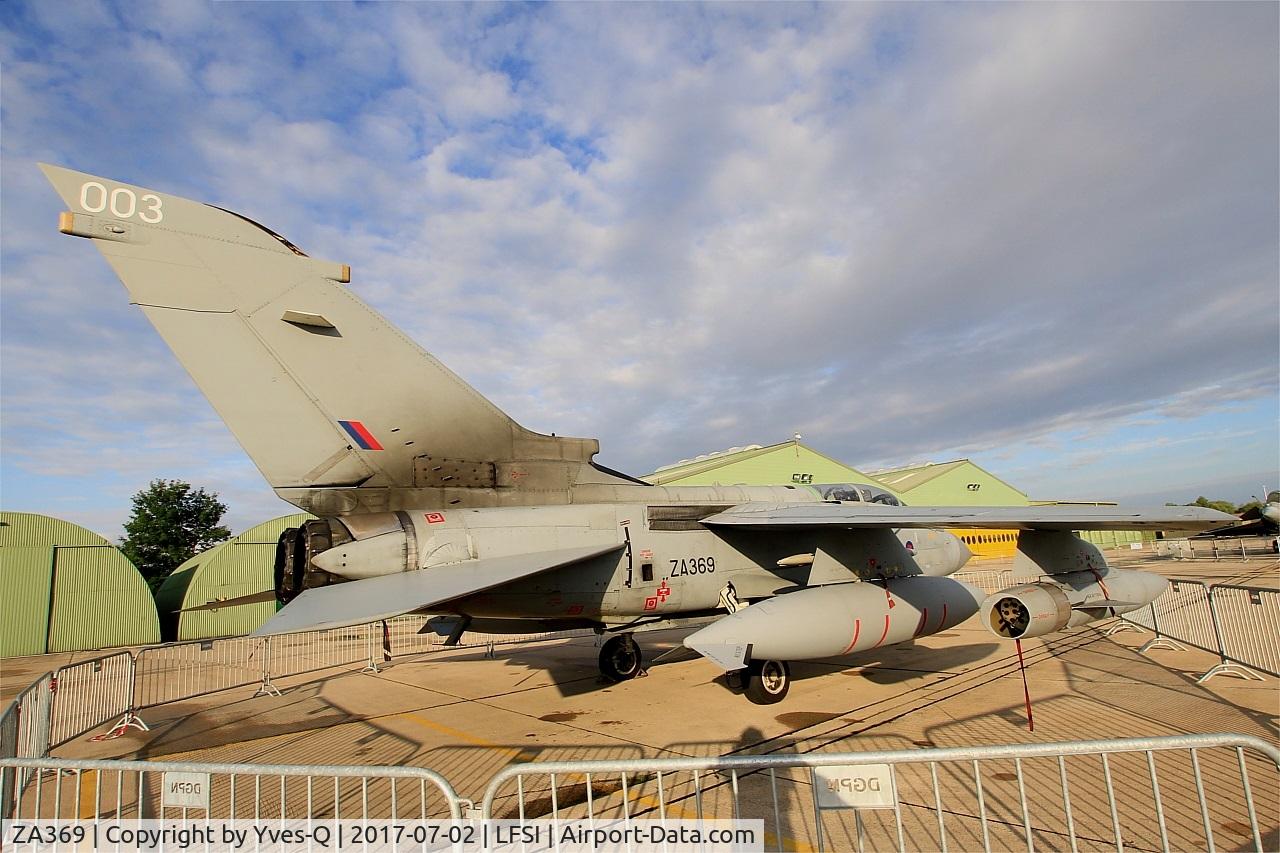 ZA369, 1982 Panavia Tornado GR.4A C/N 166/BS051/3083, Royal Air Force Panavia Tornado GR.4A, Static display, St Dizier-Robinson Air Base 113 (LFSI) Open day 2017