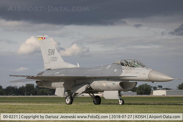 00-0221, Lockheed Martin F-16CM Fighting Falcon C/N CC-183, F-16CM Fighting Falcon 00-0221 SW from 79th FS 