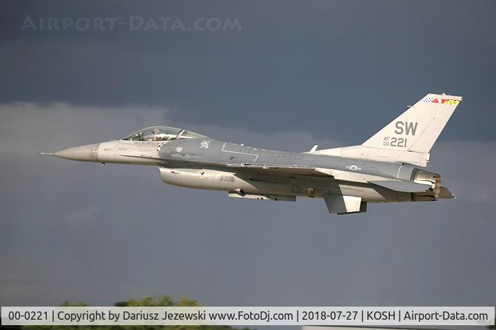 00-0221, Lockheed Martin F-16CM Fighting Falcon C/N CC-183, F-16CM Fighting Falcon 00-0221 SW from 79th FS 