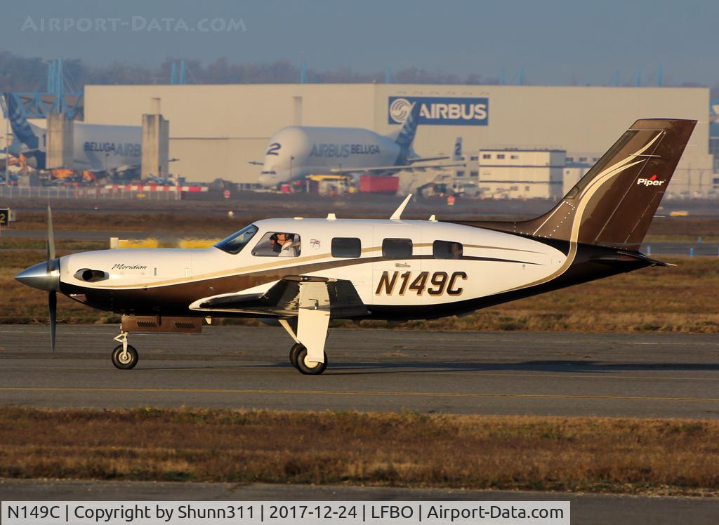 N149C, 2012 Piper PA-46-500TP Meridan C/N 4697490, Taxiing for departure...
