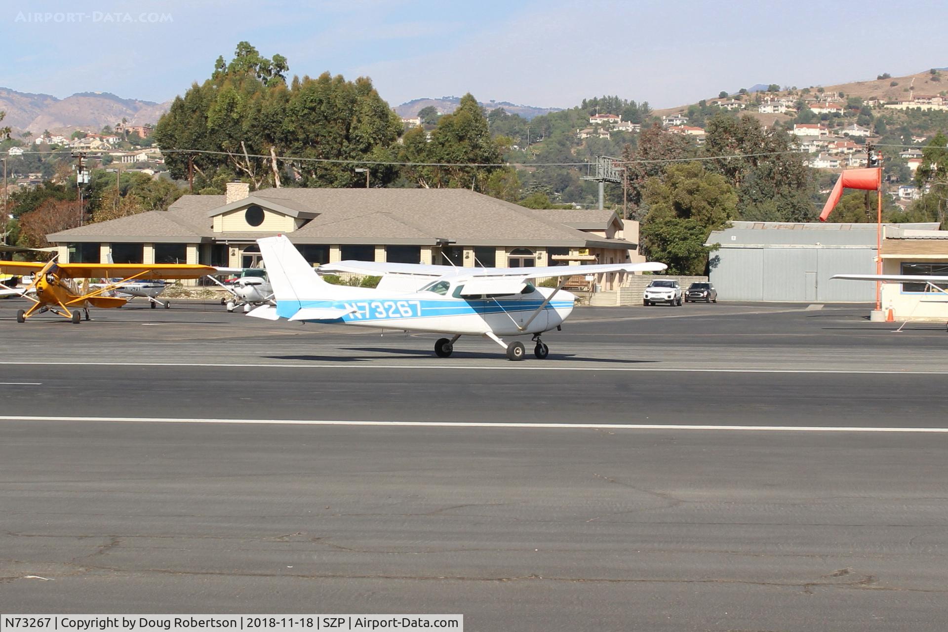N73267, 1976 Cessna 172M C/N 17267344, 1976 Cessna 172M SKYHAWK, Lycoming O-320-E2D 150 Hp, landing roll Rwy 04