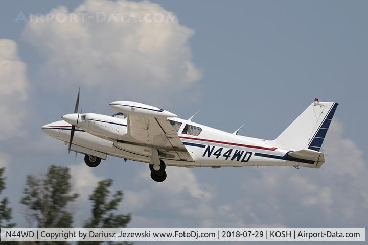 N44WD, 1969 Piper PA-30 Twin Comanche Twin Comanche C/N 30-1860, Piper PA-30 Twin Comanche  C/N 30-1860, N44WD