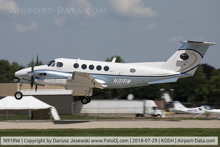 N91RW, 1984 Beech 300 C/N FA-21, Beech B300 Super King Air  C/N 40026/67-14510, N91RW