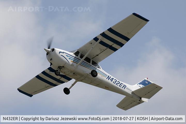 N432ER, 1998 Cessna 172R C/N 17280652, Cessna 172R Skyhawk  C/N 17280652, N432ER