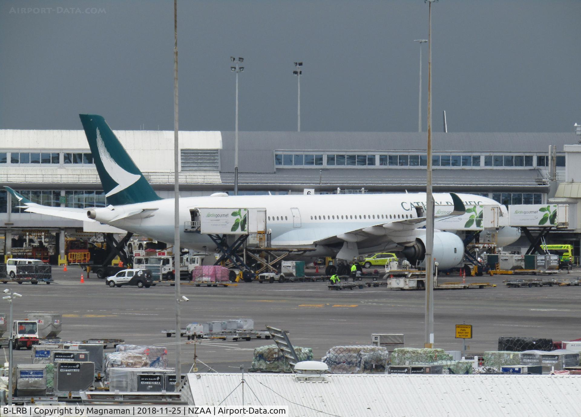 B-LRB, 2016 Airbus A350-941 C/N 032, BEING FUELLED UP WITH FOOD