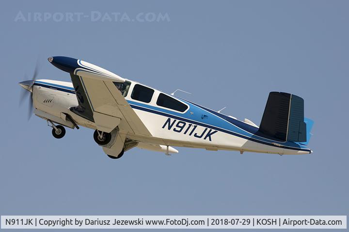 N911JK, 1976 Beech V35B Bonanza C/N D-9925, Beech F35 Bonanza  C/N D-9925, N911JK