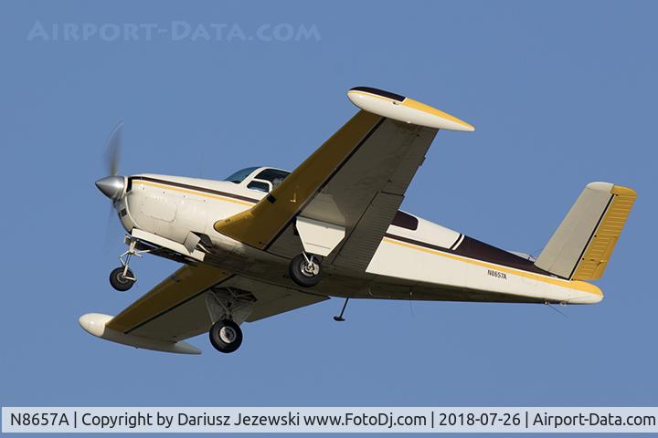 N8657A, 1949 Beech A35 Bonanza C/N D-2067, Beech A35 Bonanza  C/N D-2067, N8657A