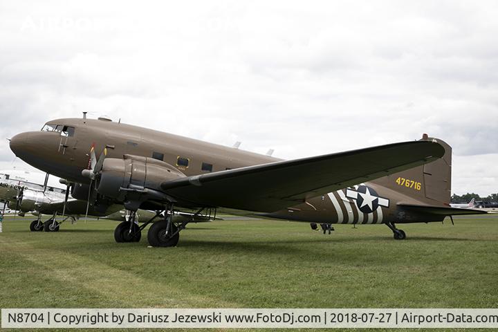 N8704, 1944 Douglas DC3C-S4C4G (TC-47B-30-DK) C/N 33048, Douglas DC-3C-S4C4G 