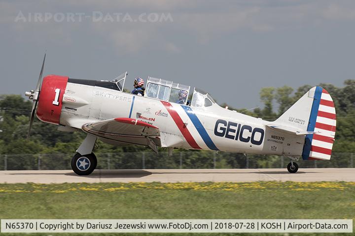 N65370, 1941 North American SNJ-2 Texan C/N 2562, North American SNJ-2 Texan  C/N 2562 - Geico Skytypers, N65370