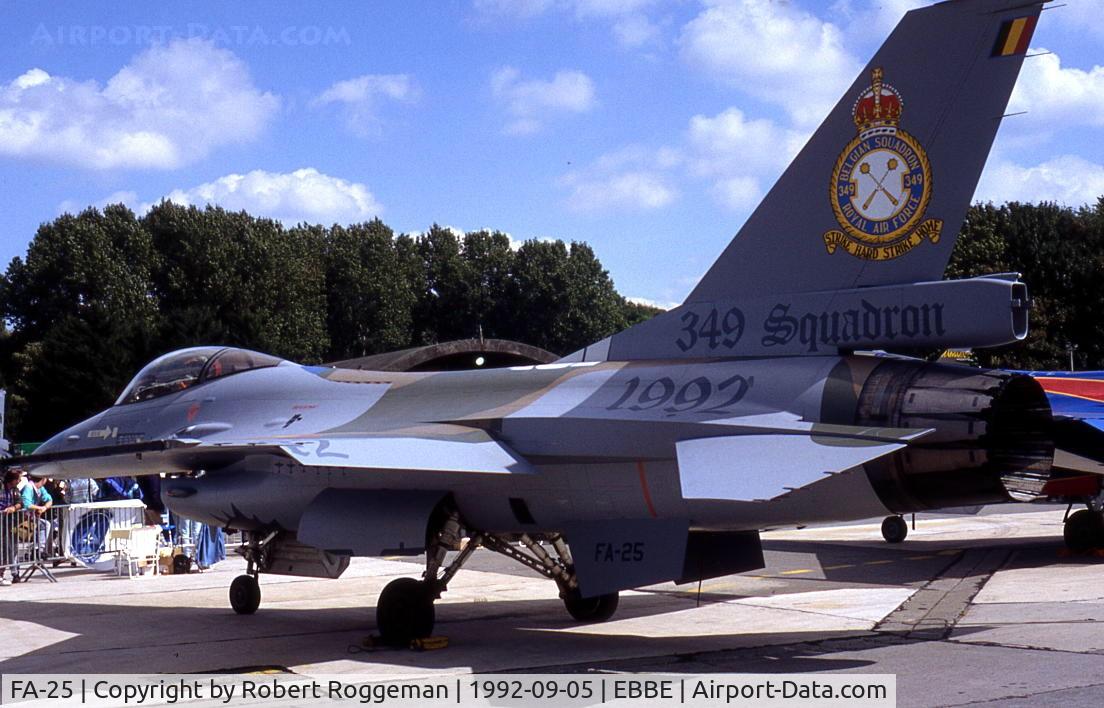 FA-25, SABCA F-16A Fighting Falcon C/N 6H-25, SPECIAL COLORS.349 SQD.