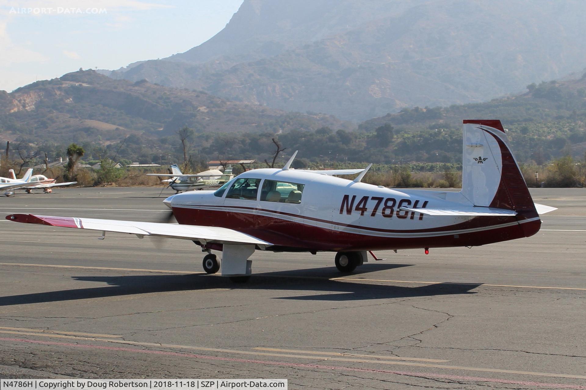 N4786H, 1979 Mooney M20J 201 C/N 24-0876, 1979 Mooney M20J 201, Lycoming IO-360 A&C 200 Hp, taxi