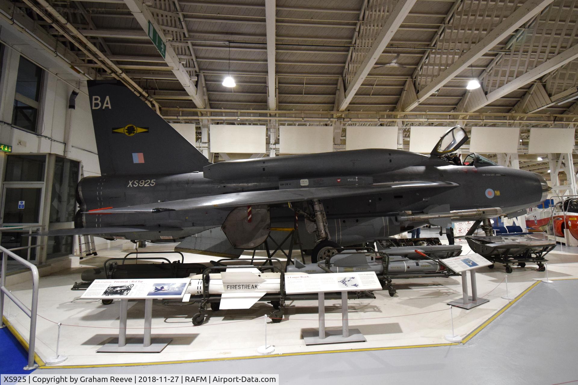 XS925, 1967 English Electric Lightning F.6 C/N 95258, On display at the RAF Museum, Hendon.