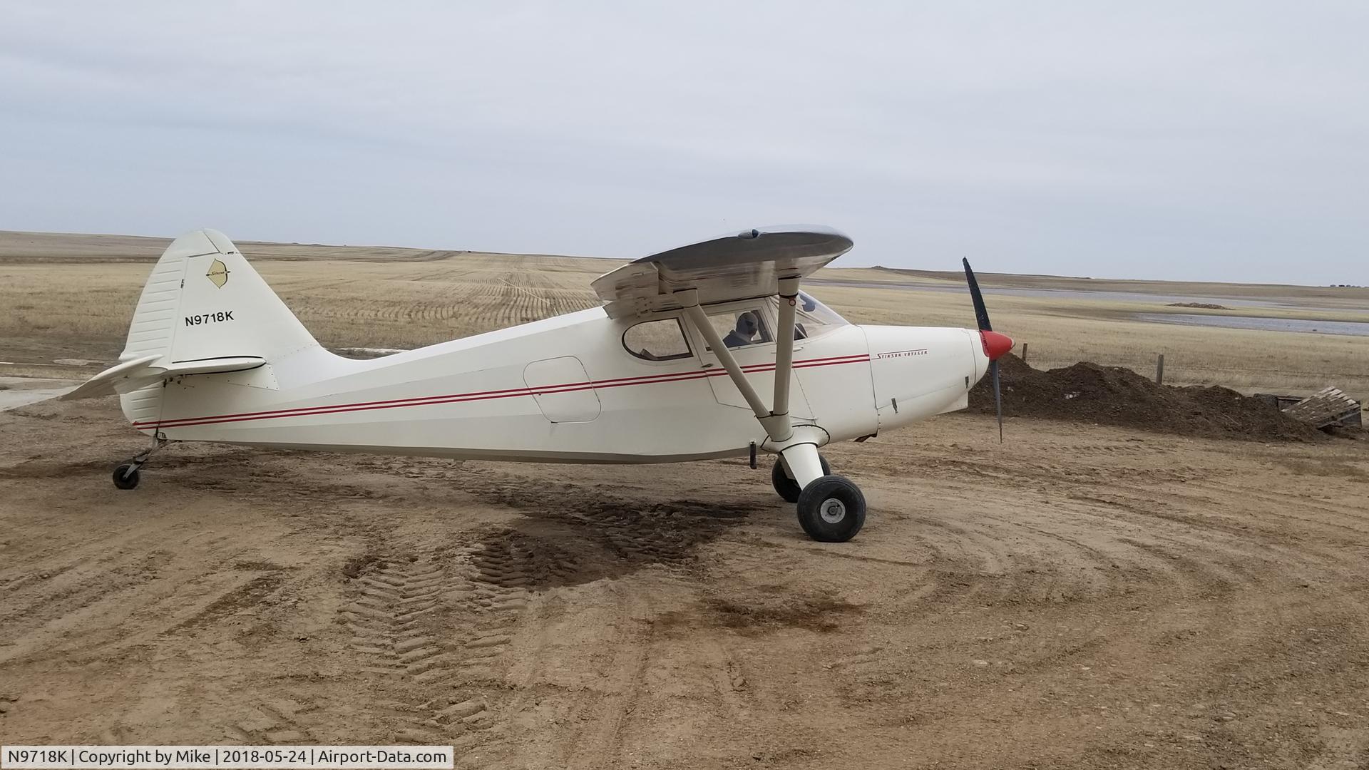 N9718K, 1947 Stinson 108-2 Voyager C/N 108-2718, In Taylor Montana April 2018