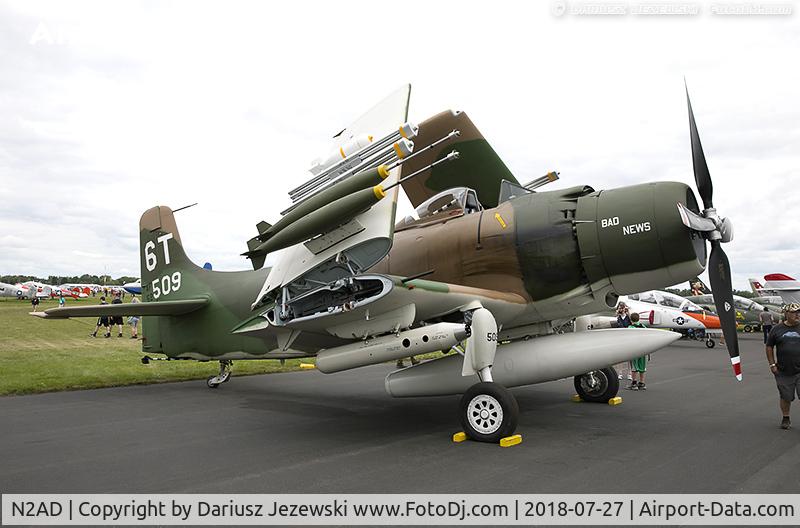 N2AD, 1947 Douglas AD-1 Skyraider C/N 09257/2085, Douglas AD-1 Skyraider 