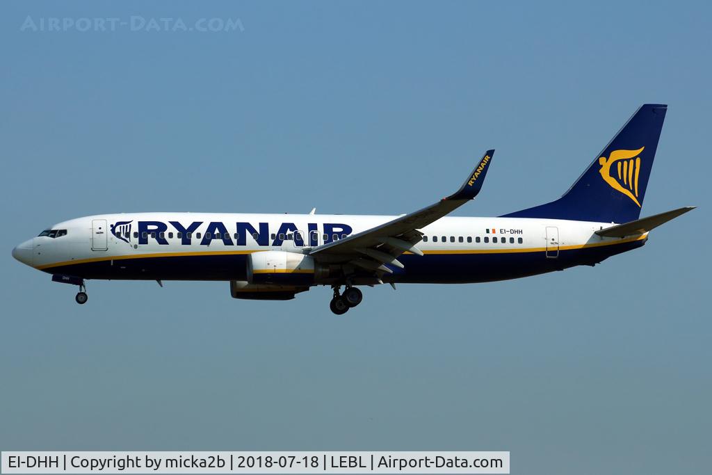 EI-DHH, 2005 Boeing 737-8AS C/N 33817, Landing