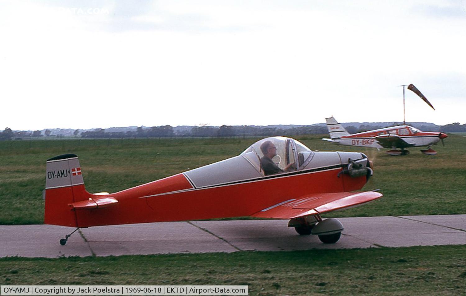 OY-AMJ, 1961 Druine D.31 Turbulent C/N 1 (OY-AMJ), Druine Turbulent at Tonder airport DK