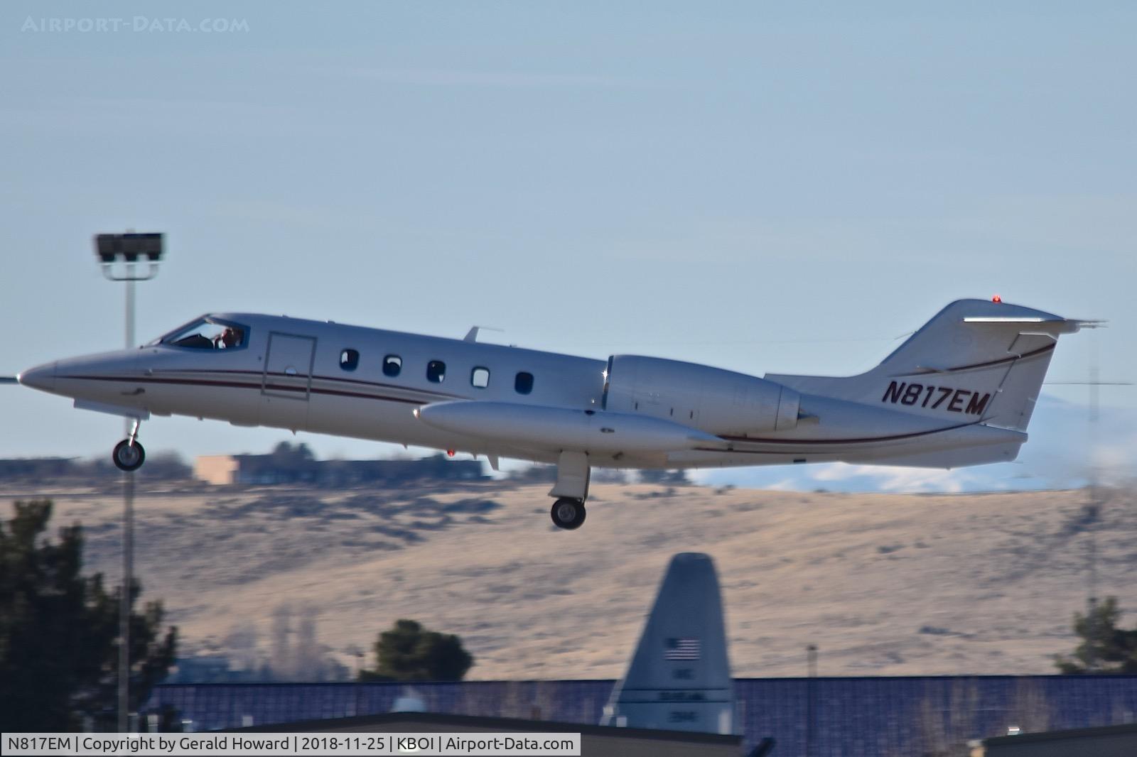 N817EM, 1982 Gates Learjet Corp. 35A C/N 486, Departing RWY 10R.