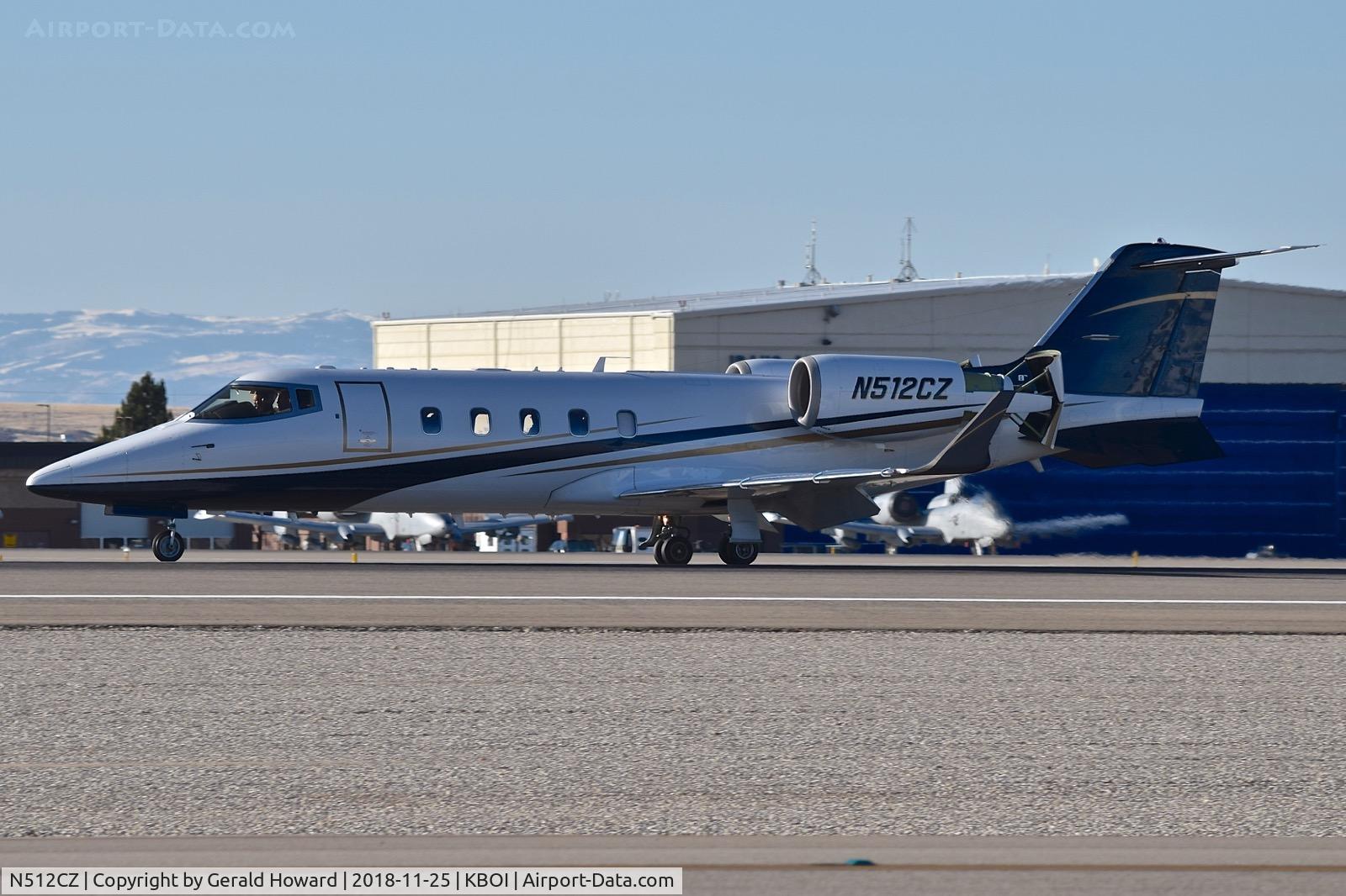 N512CZ, 2001 Learjet 60 C/N 210, Landing roll out on RWY 10L.
