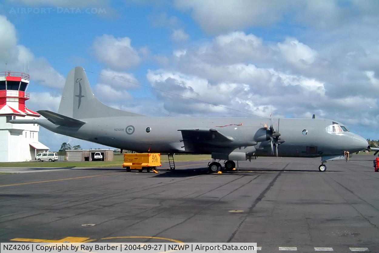 NZ4206, 1966 Lockheed P-3K2 Orion C/N 185B-5401, NZ4206   Lockheed P-3K2 Orion [5401] (Royal New Zealand Air Force) Whenuapai~ZK 27/09/2004