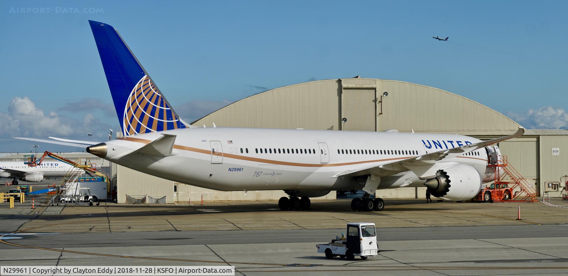 N29961, 2015 Boeing 787-9 Dreamliner Dreamliner C/N 37811, SFO 2018.