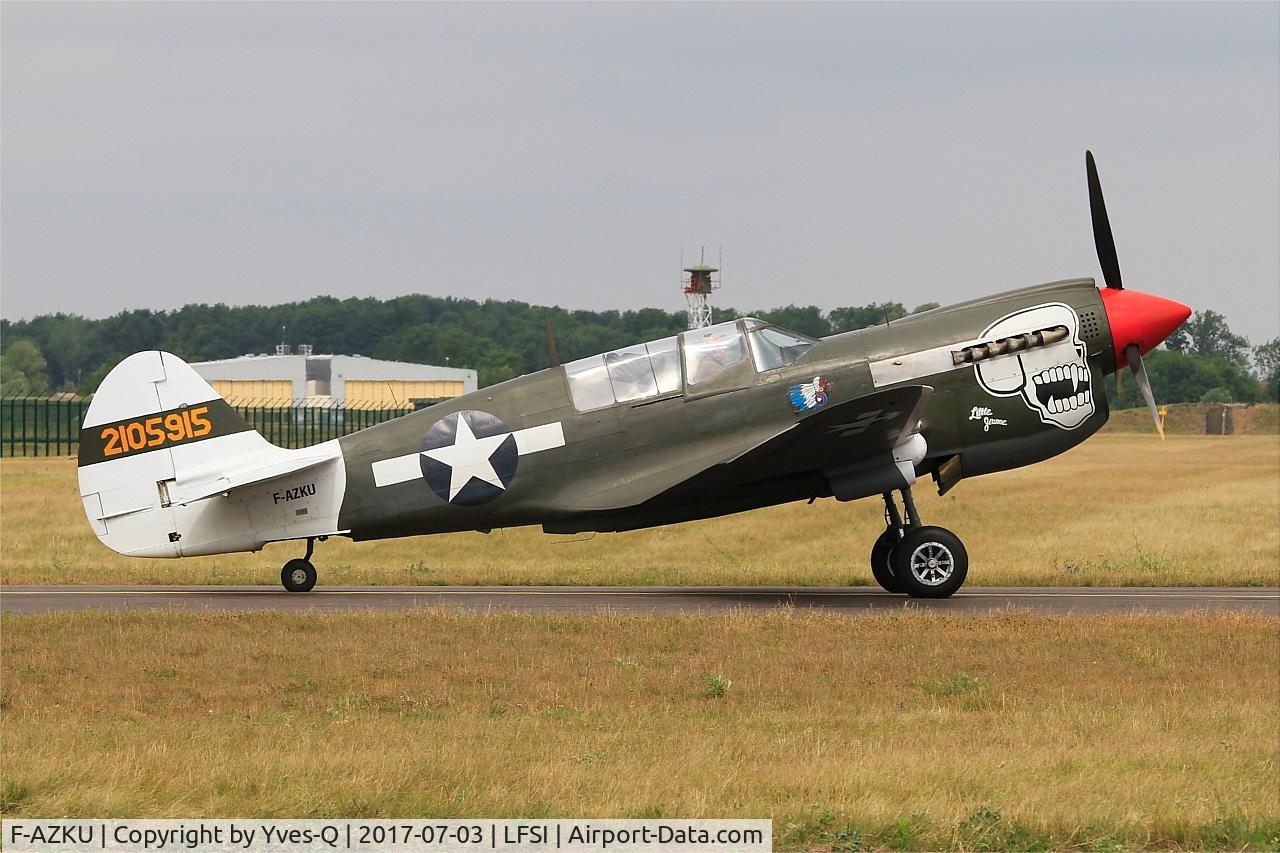 F-AZKU, 1942 Curtiss P-40N Warhawk C/N 29677, Curtiss P-40N Warhawk, Holding point rwy 29, St Dizier-Robinson Air Base 113 (LFSI)