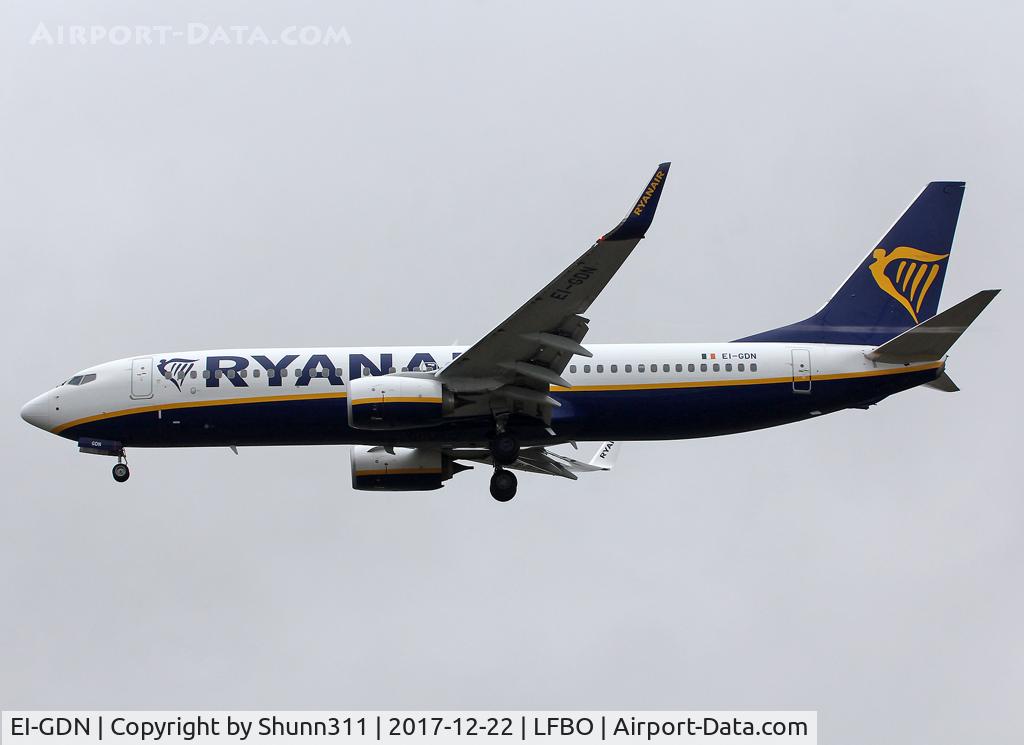 EI-GDN, 2017 Boeing 737-8AS C/N 44807, Landing rwy 32L