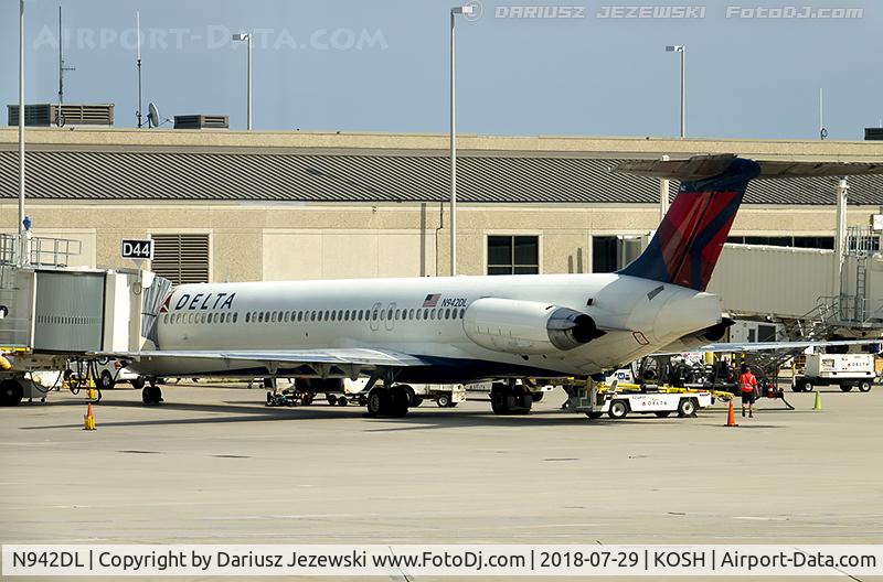 N942DL, 1989 McDonnell Douglas MD-88 C/N 49815, Mcdonnell Douglas MD-88  C/N 49815, N942DL