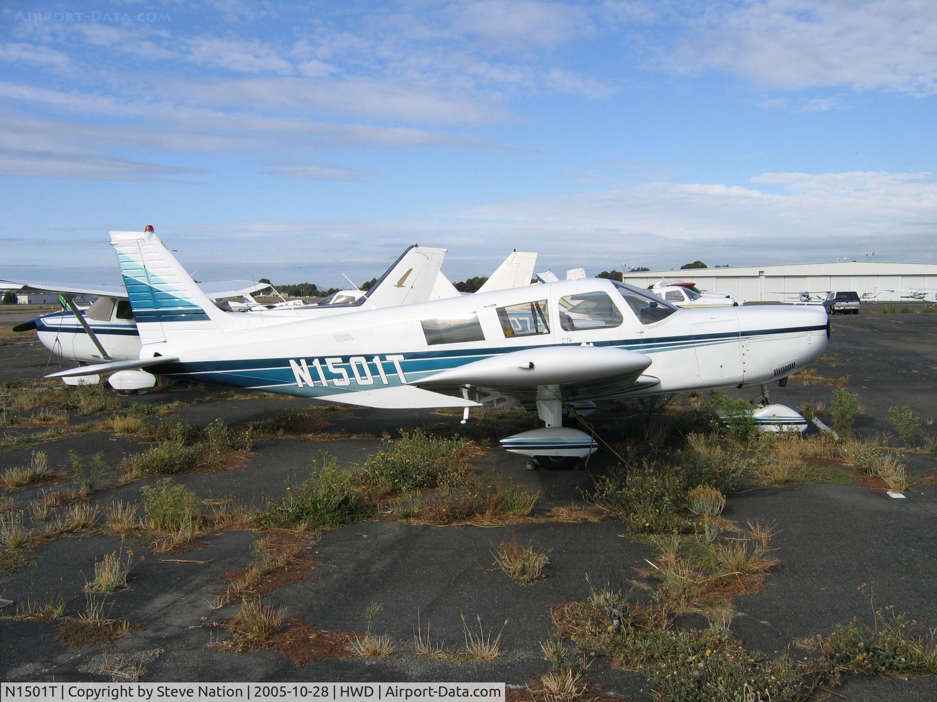 N1501T, 1972 Piper PA-32-300 Cherokee Six Cherokee Six C/N 32-7240127, 1972 Piper PA-32-300 at Hayward, CA