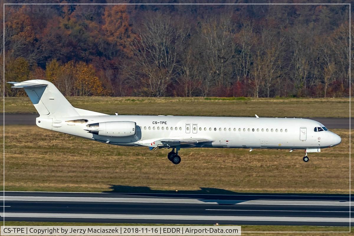 CS-TPE, 1991 Fokker 100 (F-28-0100) C/N 11342, Fokker 100