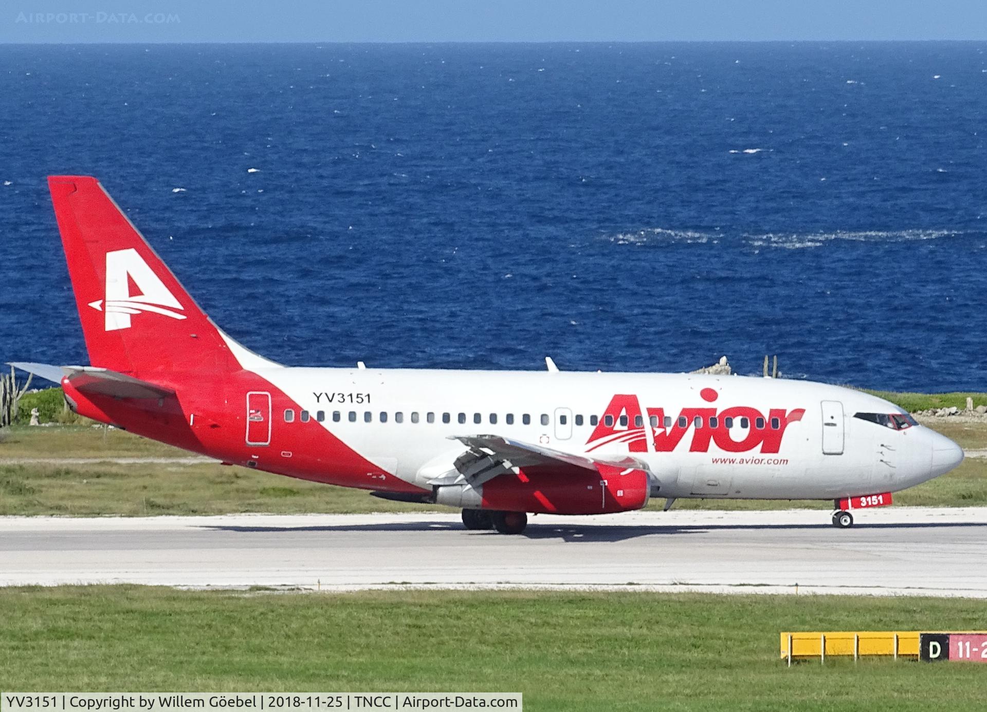 YV3151, 1983 Boeing 737-2T5 C/N 22979, Taxi to the gate of Hato airport