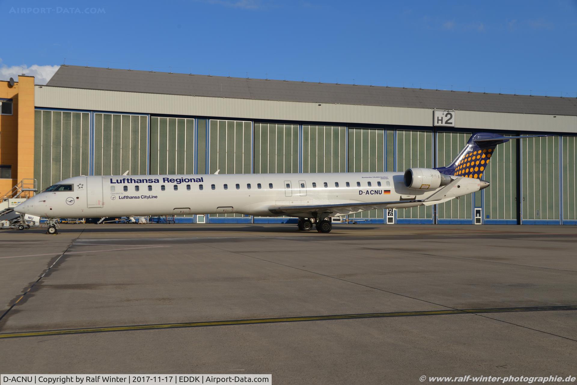 D-ACNU, 2011 Bombardier CRJ-900 NG (CL-600-2D24) C/N 15265, Bombardier CL-600-2D24 CRJ-900 - EW EWG Eurowings 'Uetersen' - 15267 - D-ACNU - 17.11.2017 - CGN