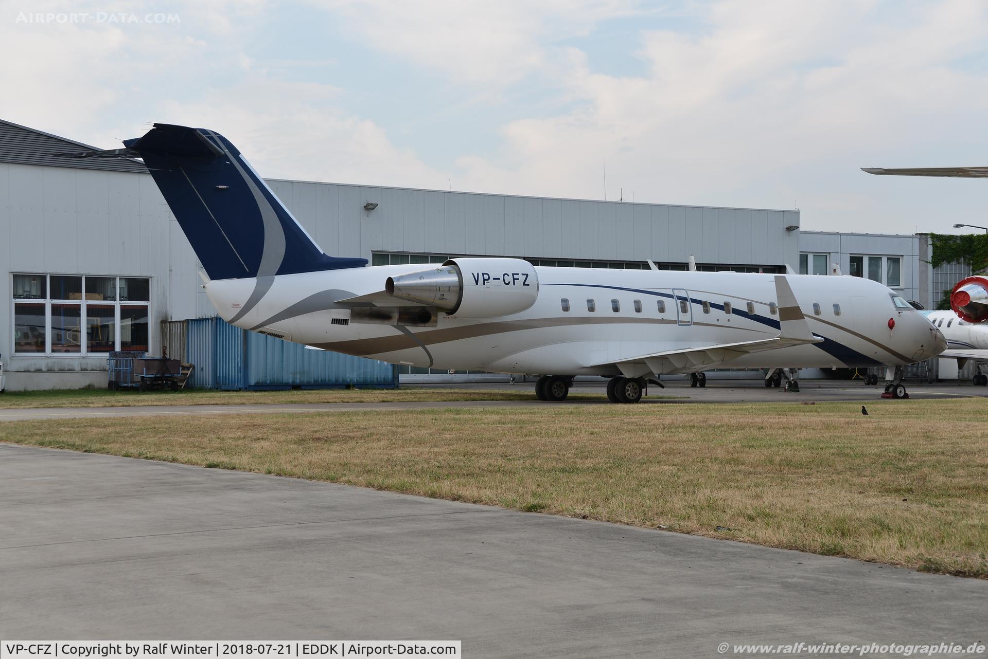 VP-CFZ, 2006 Bombardier Challenger 850 (CL-600-2B19) C/N 8068, Bombardier CL-600-2B19 Challenger 850 - AK VI Nexus Flight Operations - 8068 - VP-CFZ - 21.07.2108 - CGN