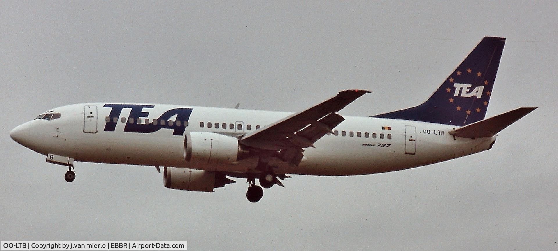 OO-LTB, 1988 Boeing 737-3M8(QC) C/N 24021, Landing 25L EBBR '90s