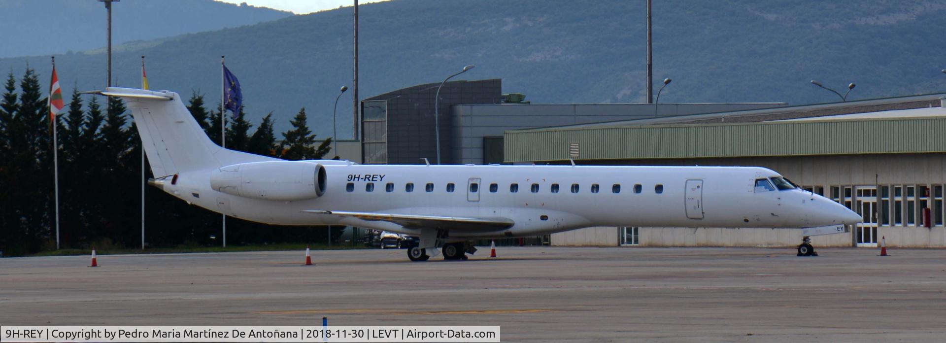 9H-REY, 1997 Embraer EMB-145EP (ERJ-145EP) C/N 145036, Foronda - Vitoria-Gasteiz - Euskadi - España