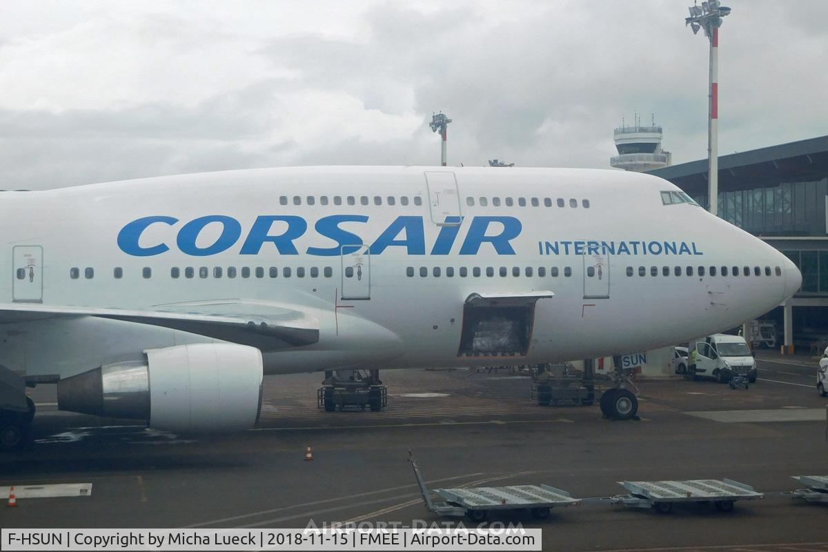 F-HSUN, 1993 Boeing 747-422 C/N 26880, At Reunion