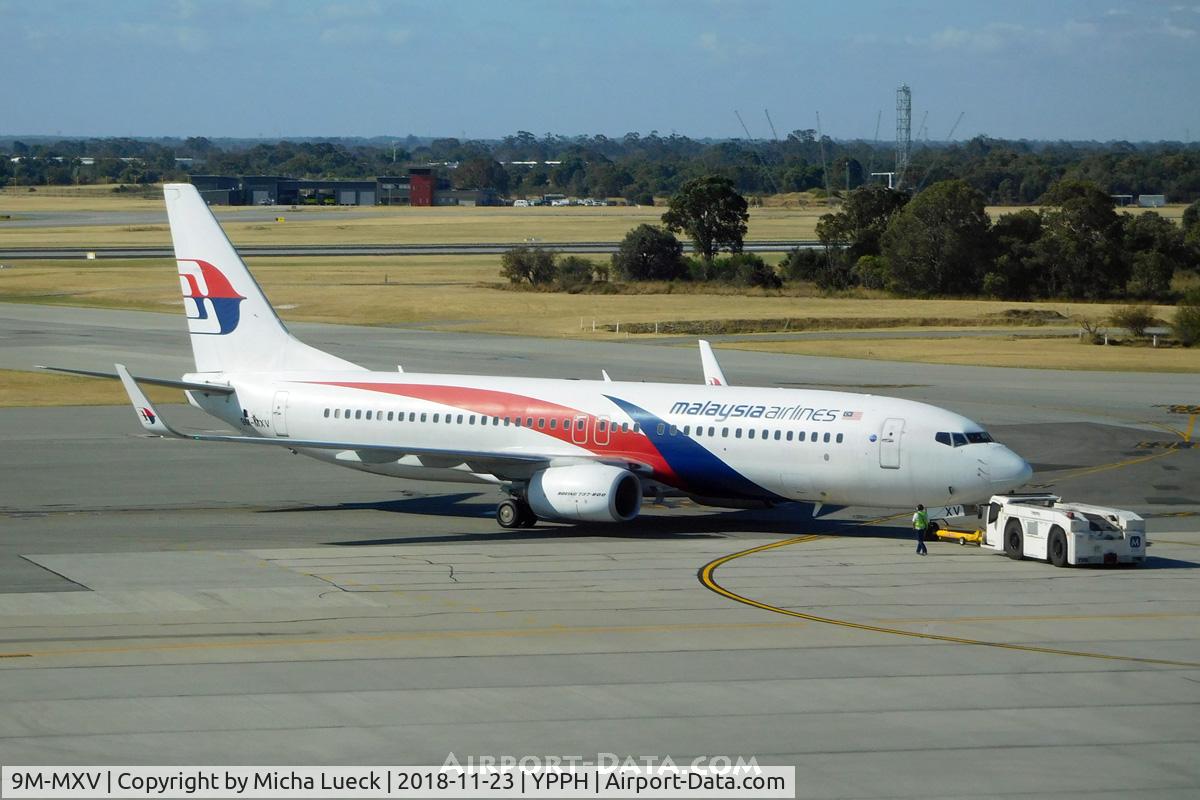 9M-MXV, 2014 Boeing 737-8H6 C/N 40159, At Perth
