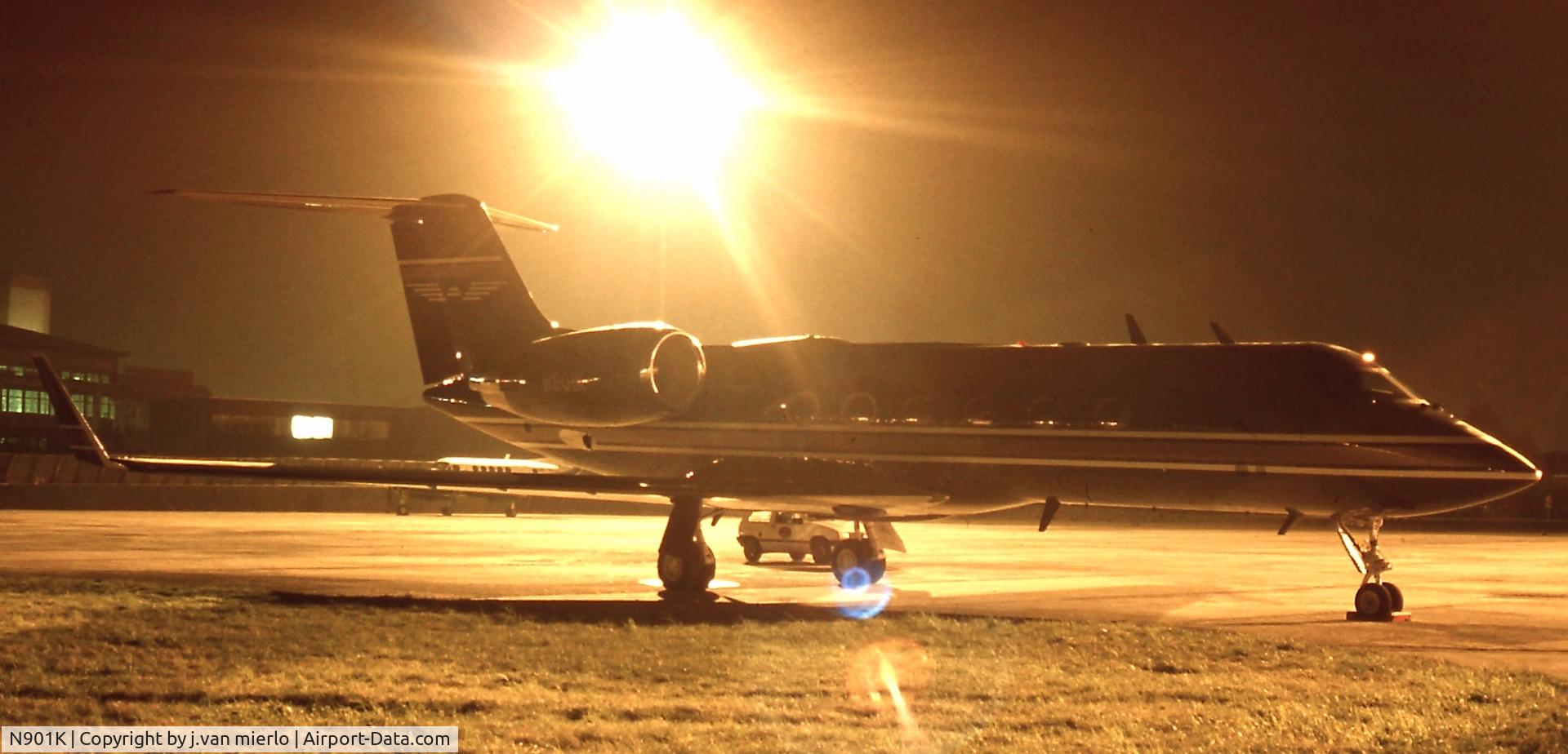 N901K, Gulfstream IV C/N 1075, Brussels, G.A.T. '90s
