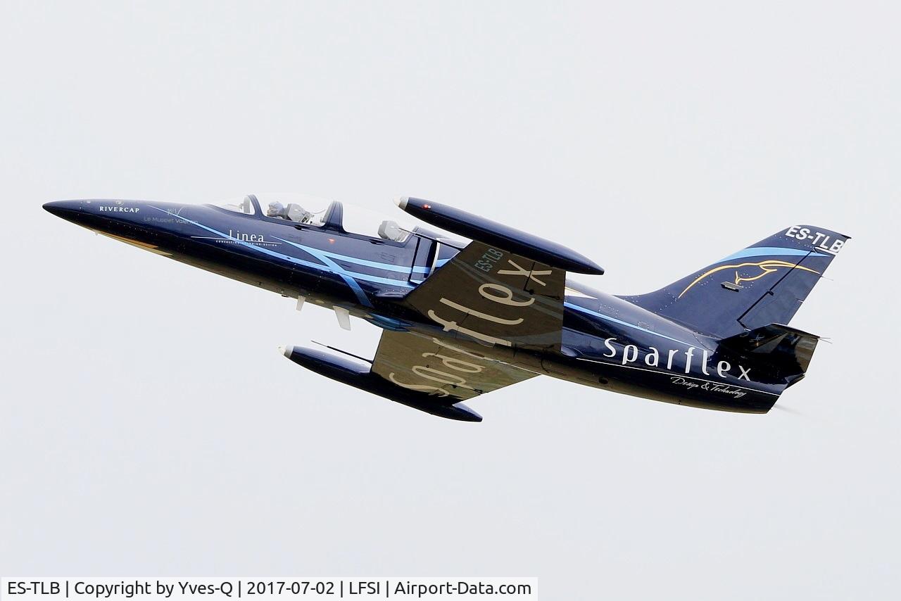 ES-TLB, Aero L-39C Albatros Albatros C/N 031824, Aero L-39C Albatros, Fly & Fun french team, On display, St Dizier-Robinson Air Base 113 (LFSI) Open day 2017