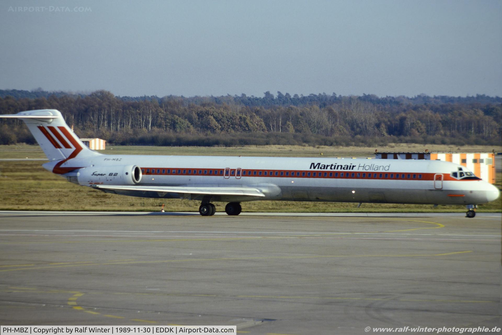 PH-MBZ, 1983 McDonnell Douglas MD-82 (DC-9-82) C/N 49144, McDonnell Douglas MD-82 - MP MPH Martinair Holland 'Princess Juliana' - PH-MBZ - 30.11.1989 - CGN