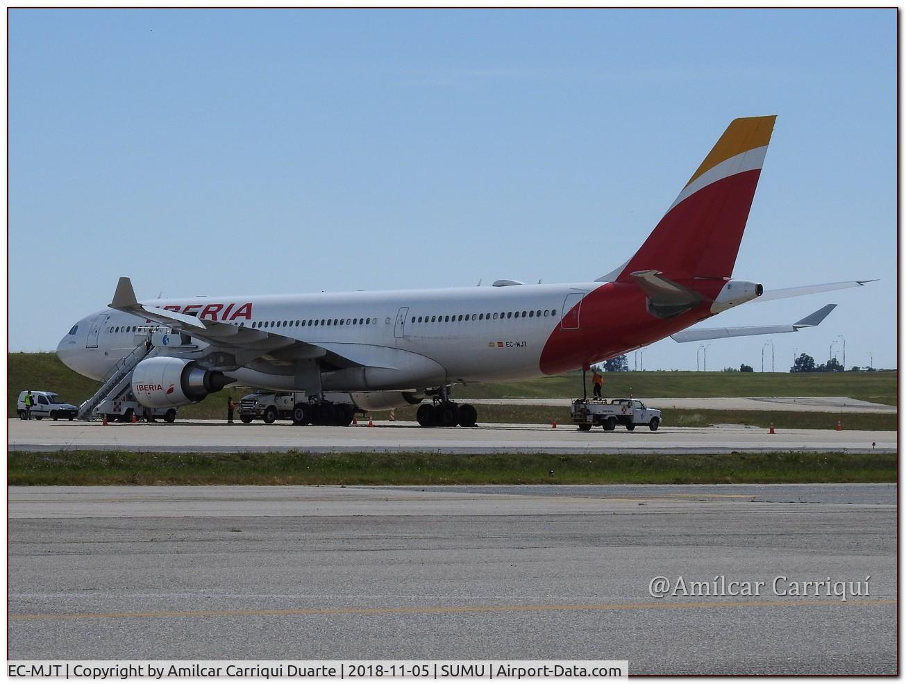 EC-MJT, 2016 Airbus A330-202 C/N 1714, Landed at SUMU