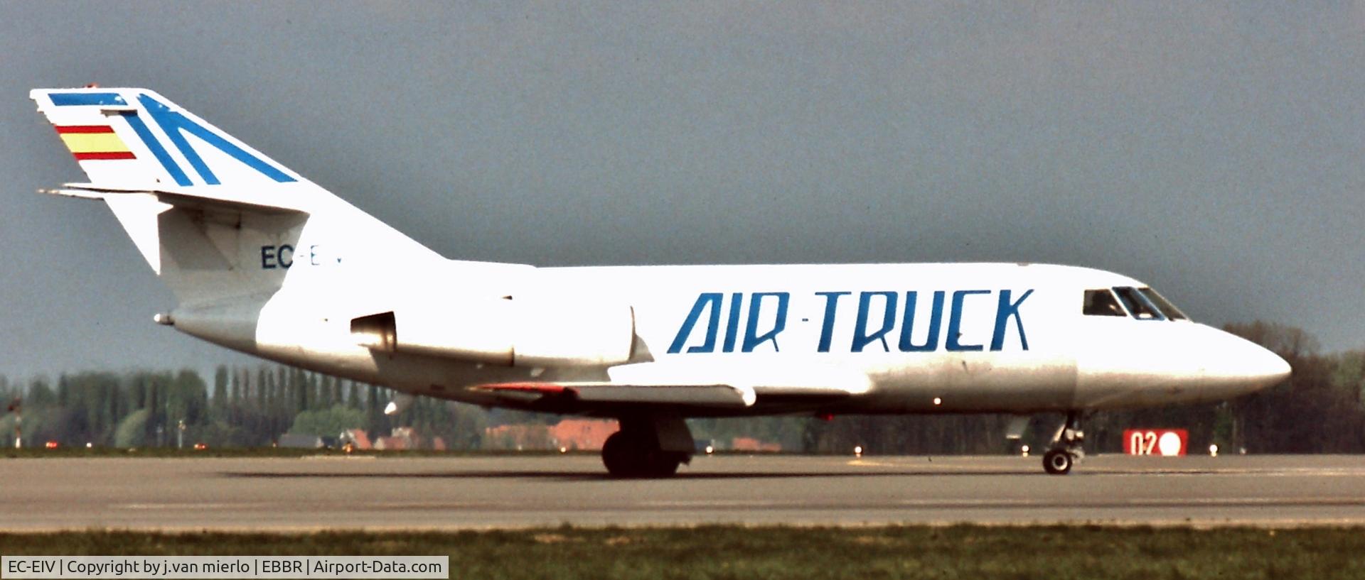 EC-EIV, 1969 Dassault Falcon 20D C/N 221, Brussels rwy 02